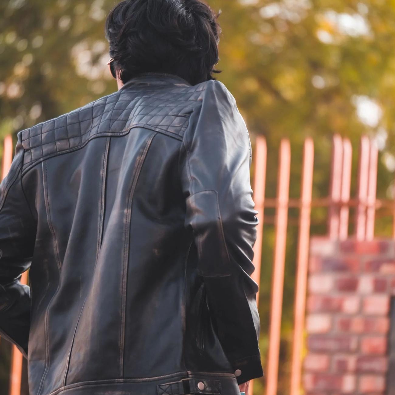 Handmade Lambskin Leather Cafe Racer Jacket: Vintage Distressed Black Biker Style